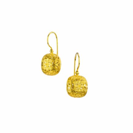 Cushion Earrings in Gold plated silver 925