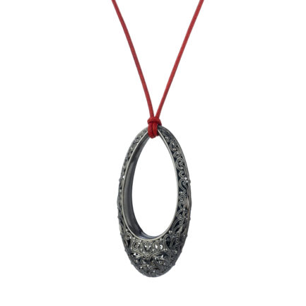 New Era Filigree Necklace in Black plated silver 925