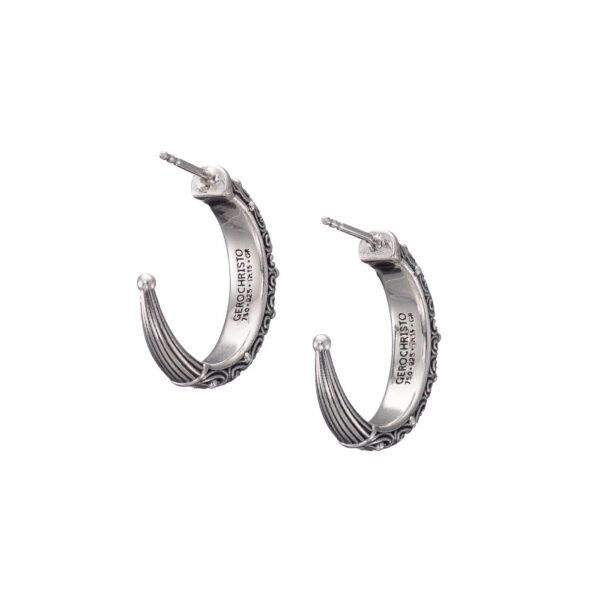 Hoop Earrings in Sterling Silver